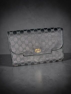 Vintage RARE Gucci GG Monogram Silk Clutch